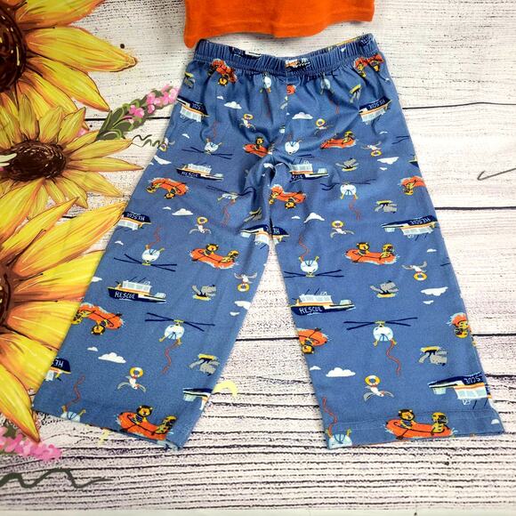 Carter's 2 piece Boy's Rescue Pajamas Size 4T - Picture 10 of 11